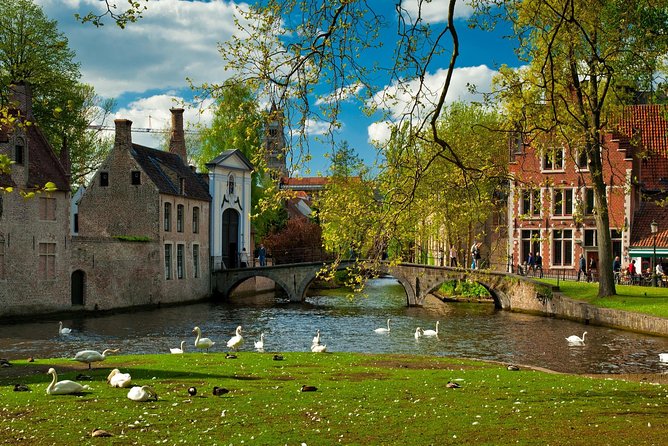 Bruges bus tour from Amsterdam - Two hours of free time, used carefully