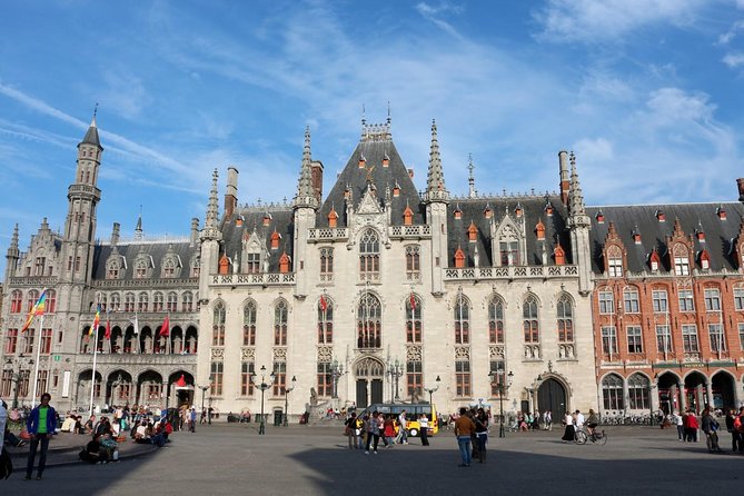 Bruges Day Trip from Amsterdam - The photo stops that define Bruges