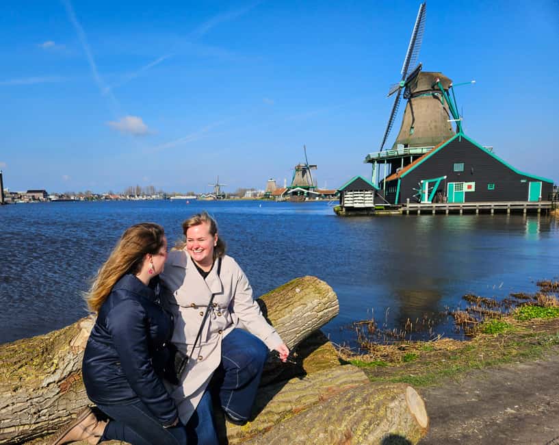 Brussels: Holland Keukenhof & Kinderdijk Guided Day Tour - From working windmills to Keukenhof flowers