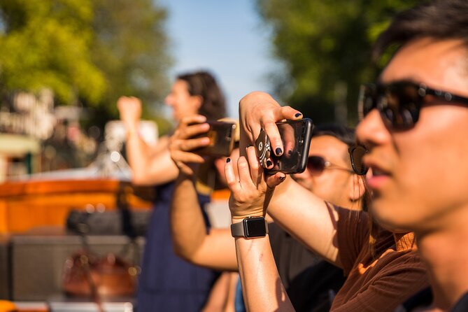 Classic Salonboat Tour in Amsterdam Including Cheese and Wine - Starting near Westermarkt and the Jordaan