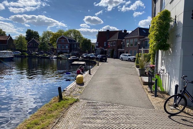 Countryside Fishermen Villages & Cheese E-bike Tour - Monnickendam, a fishing town with real character