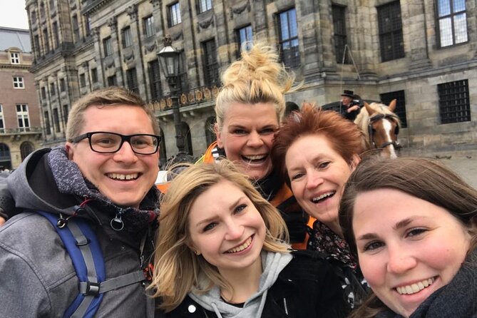 CULTURE Cultural city tour - The Jordaan brings the tour down to street level