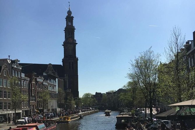 CULTURE Cultural city tour - Torensluis explains life on the canals
