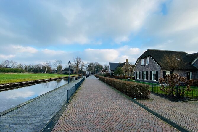 Day Tour Giethoorn, Afsluitdijk and Zaanse Schans with Boat Cruise - What the $139.48 price covers