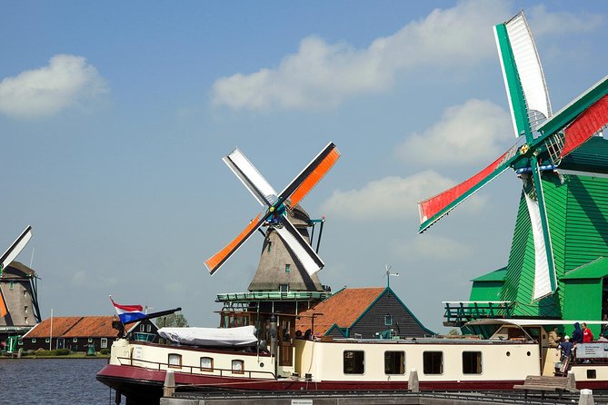 Day Trip from Amsterdam to Zaanse Schans Windmills and Volendam - Marken and the final village walk