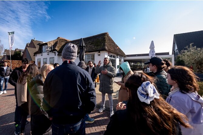 Daytrip Tour from Amsterdam to Zaanse Schans and Giethoorn - Two Dutch icons beyond Amsterdam