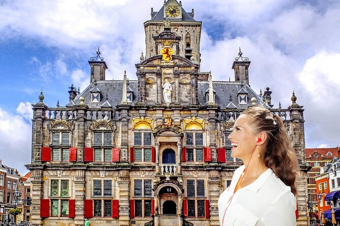 Delft: City Walk with Audio Guide in 7 Languages on your Phone - Starting in Delft with your phone as the guide