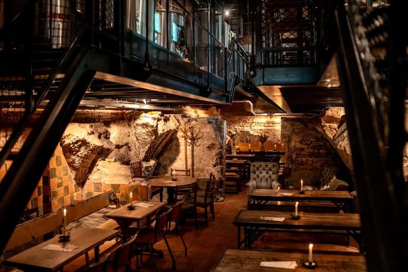 Delft: Craft Beer Tasting in Medieval Brewery with Snacks - Pretzels, dip, and the one weak spot