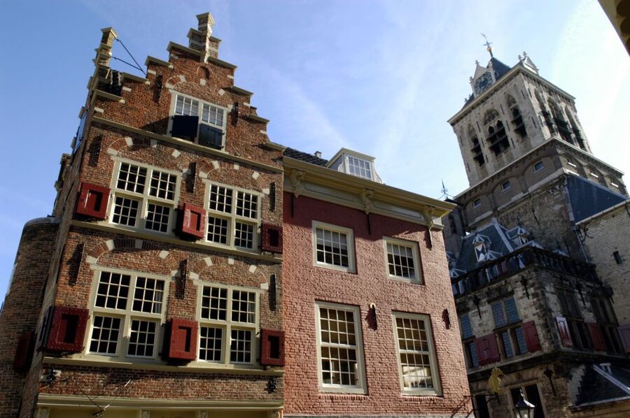 Delft: Guided Walking Tour - The Markt, Hugo Grotius, and Delft’s civic center