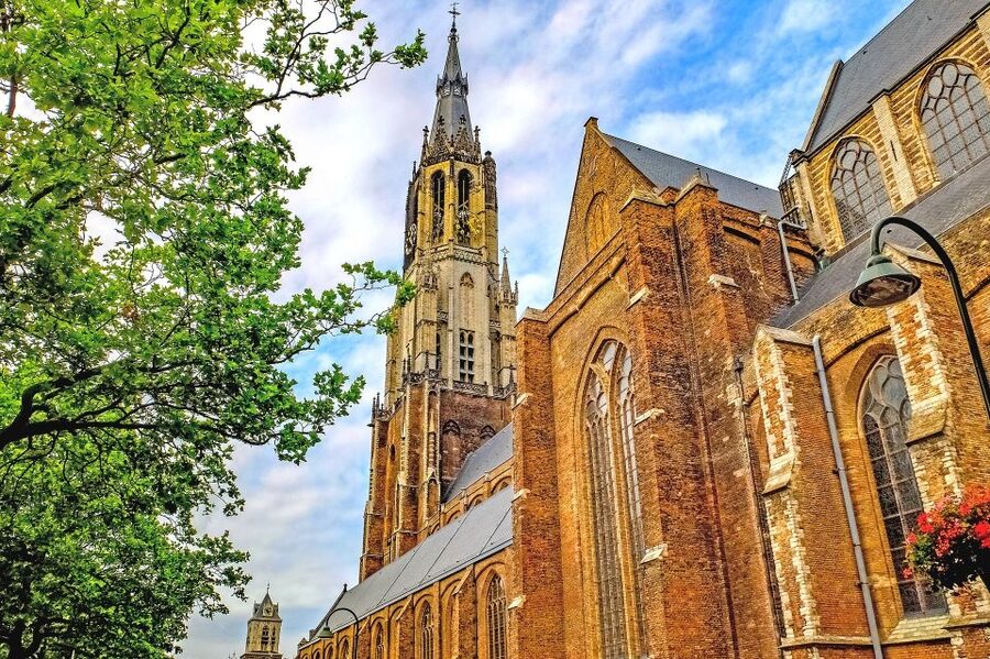 Delft: Guided Walking Tour - The Prince’s Court and the killing of William of Orange