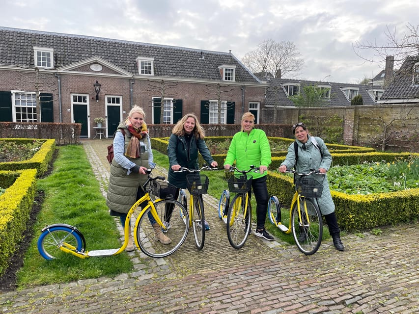 Delft - Step/scootertour in and around the city - The leaning Old Church
