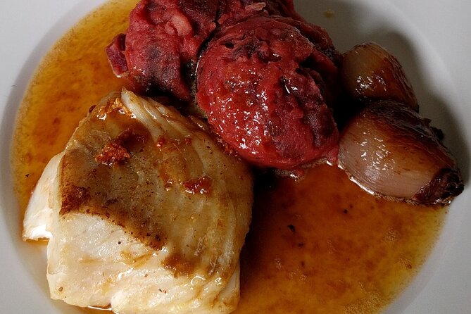 Dining With The Dutch: Enjoy A Delicious 4-Course Family Meal - Wine, beer, aperitif, and jenever are included
