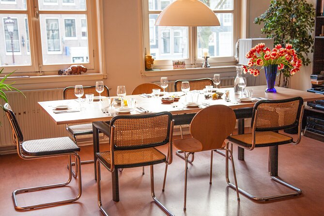 Dining With The Dutch: Enjoy A Delicious 4-Course Family Meal - Practical timing and group considerations