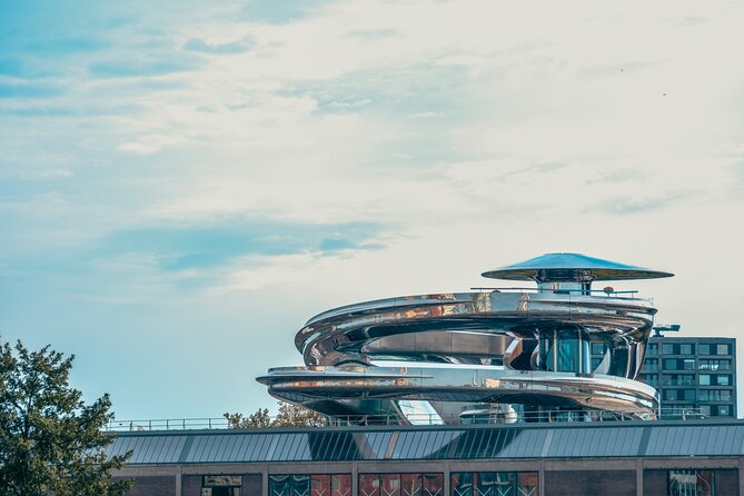 Discover Rotterdam: Classic Highlights Bike Tour with a Local - Cube Houses and the Markthal