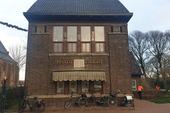 Discover Texel (Den Burg) with Self-Guided Outside Escape game - The Glazen Paleis adds a modern note