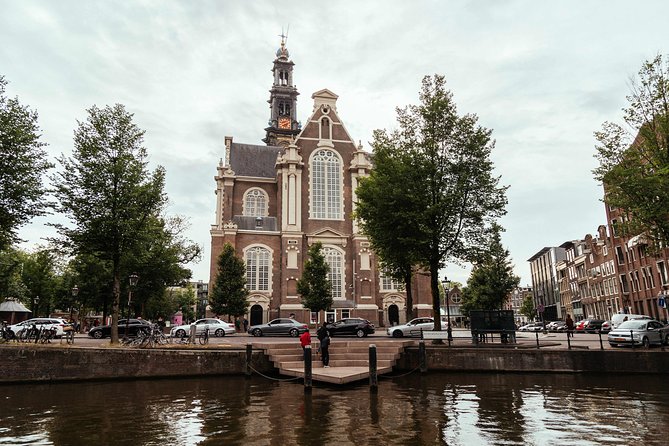 Drinks & Bites in Amsterdam Private Tour - Three drinks and three bites, with Dutch staples included