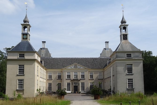 Drive it yourself electric History and Castle GPS audio tour - Huys te Warmont and an 18th-century estate