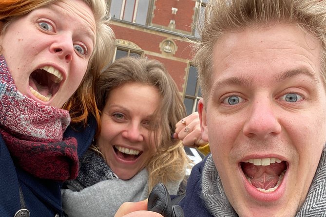 e-Scavenger hunt Amersfoort: Explore the city at your own pace - Kamperbinnenpoort and Hofje de Armen de Poth