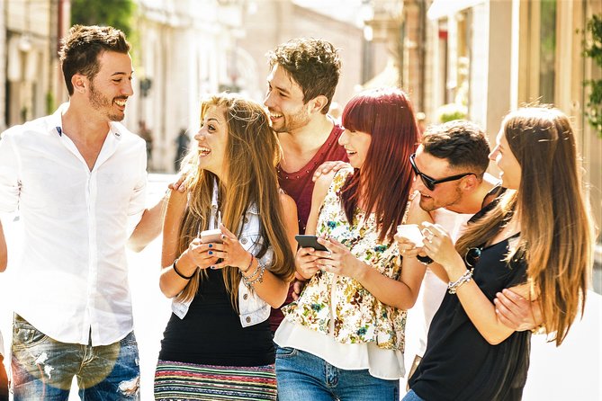 e-Scavenger hunt Amsterdam: Explore the city at your own pace - From Stationsplein into the Canal Ring