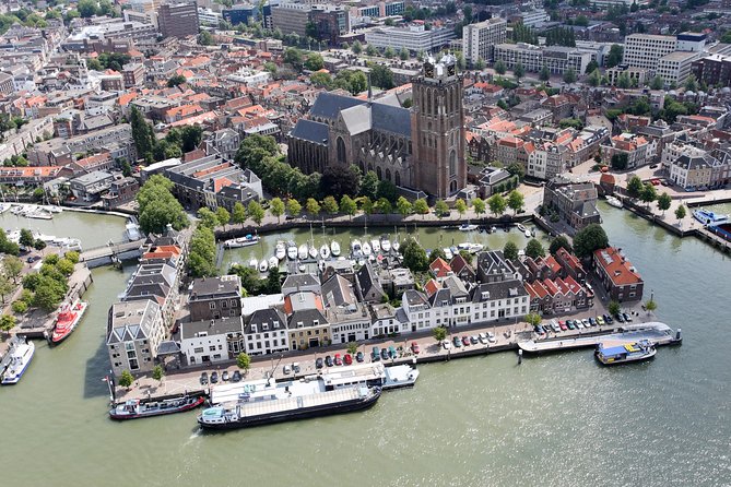 e-Scavenger hunt Dordrecht: Explore the city at your own pace - Starting at the Grote Kerk