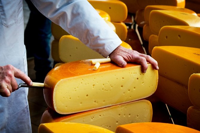 e-Scavenger hunt Gouda: Explore the city at your own pace - City Hall and Museum Gouda deepen the story