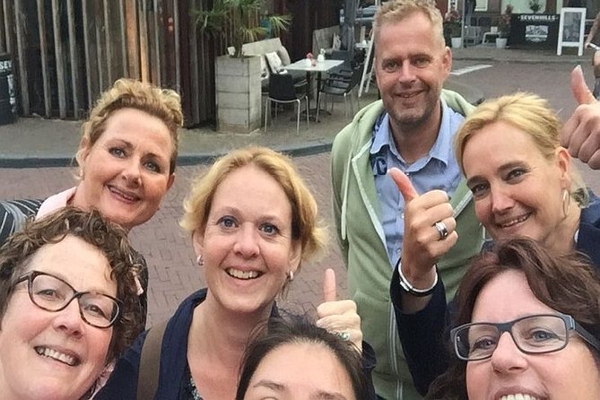 e-Scavenger hunt Groningen: Explore the city at your own pace - A city tour built around play