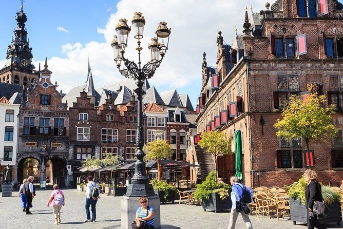 e-Scavenger hunt Nijmegen: Explore the city at your own pace - Stevenskerk and the Grote Markt
