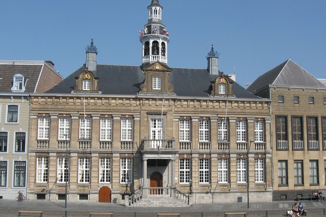 e-Scavenger hunt Roermond: Explore the city at your own pace - Bridges, the synagogue, and a wider view of the city