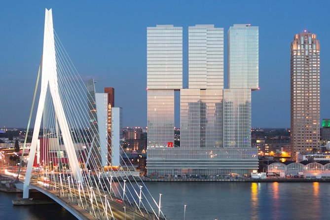 e-Scavenger hunt Rotterdam: Explore the city at your own pace - Katendrecht and the south-bank part of the route