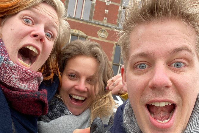 e-Scavenger hunt Rotterdam: Explore the city at your own pace - City Hall, Witte de Withstraat, and the final central stops