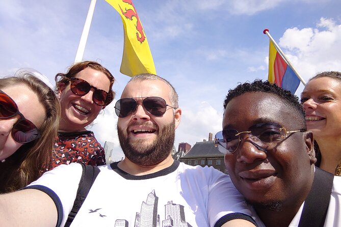e-Scavenger hunt Schiedam: Explore the city at your own pace - How the phone game works in practice