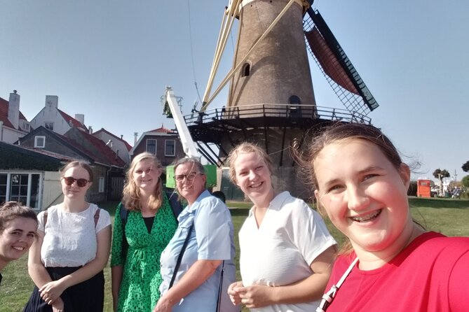 e-Scavenger hunt Zierikzee: Explore the city at your own pace - Zierikzee’s town hall and the story of prosperity