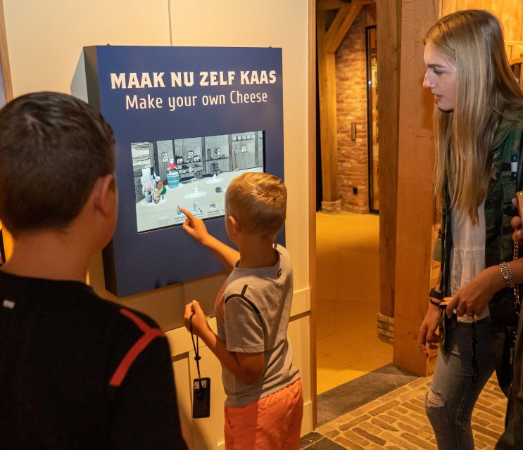Edam: Edam Cheese Museum Entry Ticket - Following the audio guide through Edam’s cheese story