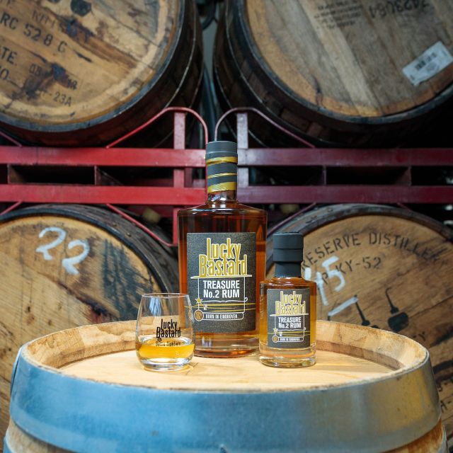 Eindhoven: Bottle Distillery Tour and Tasting Experience - What the one-hour visit includes