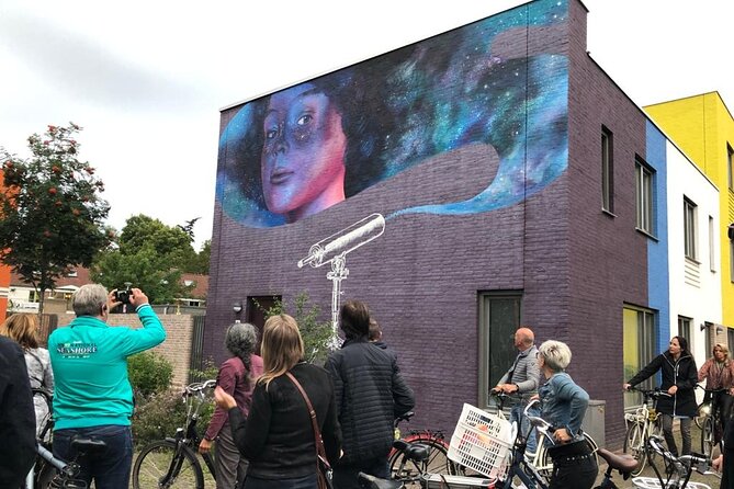 Eindhoven: Guided bicycle tour of the Highlights of Eindhoven - Woensel West and the city’s changing neighborhoods