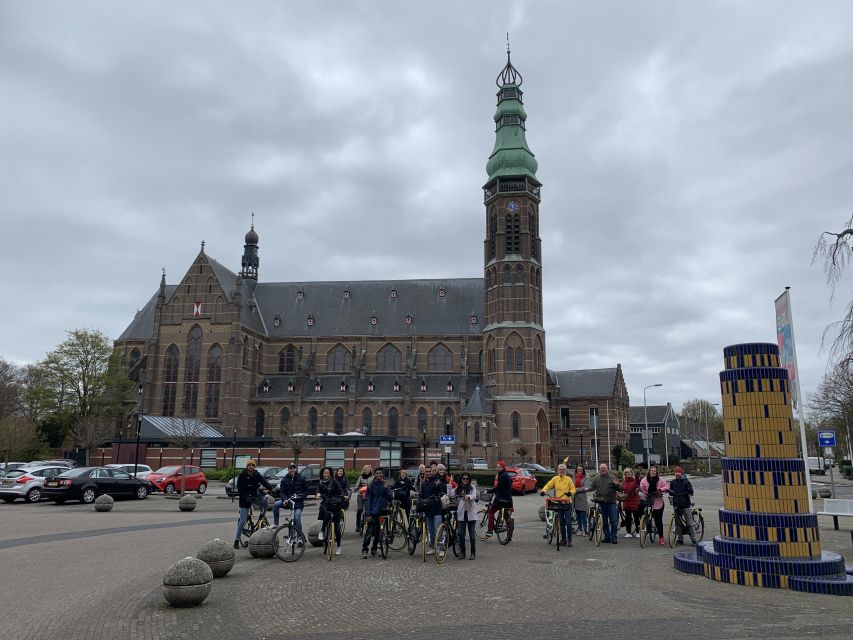 Enjoy the tulip fields in a Landrover with a local guide! - The final hour: Keukenhof Castle and more field views