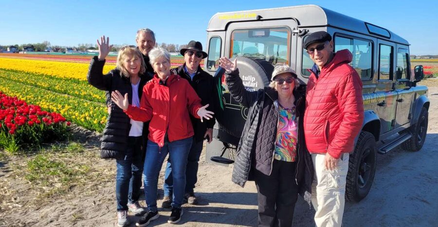 Enjoy the tulip fields in a Landrover with a local guide! - Who should book, and who should choose something else?