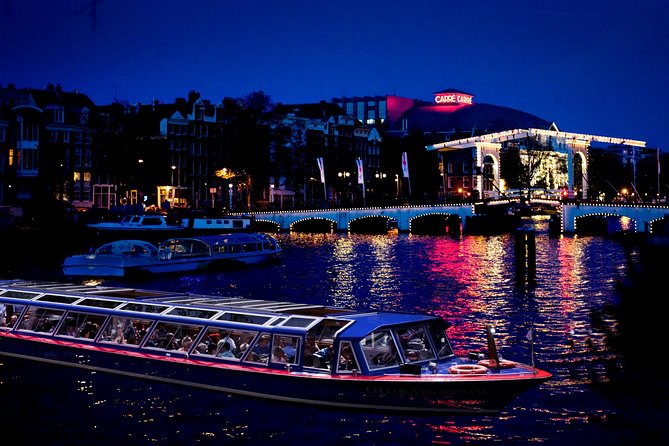 Evening Canal Cruise in Amsterdam with Wine & Cheese Option - Audio guide or live commentary?