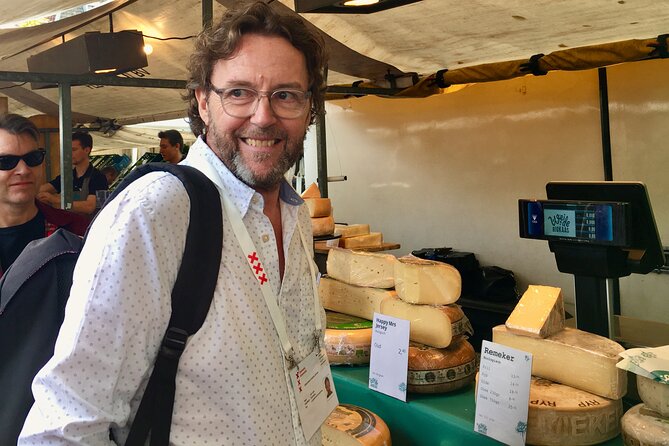 Exclusive Cheese Walk & Dutch Wine Discovery - The Nine Streets, where the shopping begins