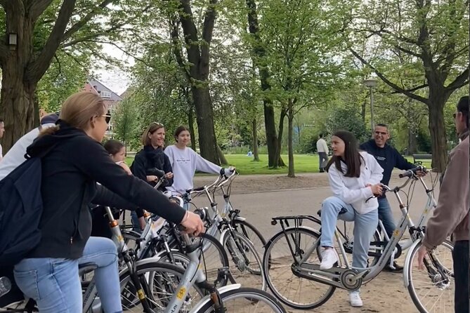 Explore Amsterdam by Bike in the Company of a French Local Guide - Starting at IJdok and reaching the Jordaan