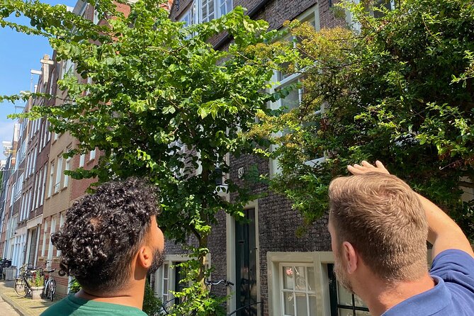 Explore hidden streets with friends - Private Tour - The Jordaan, the heart of the walking route