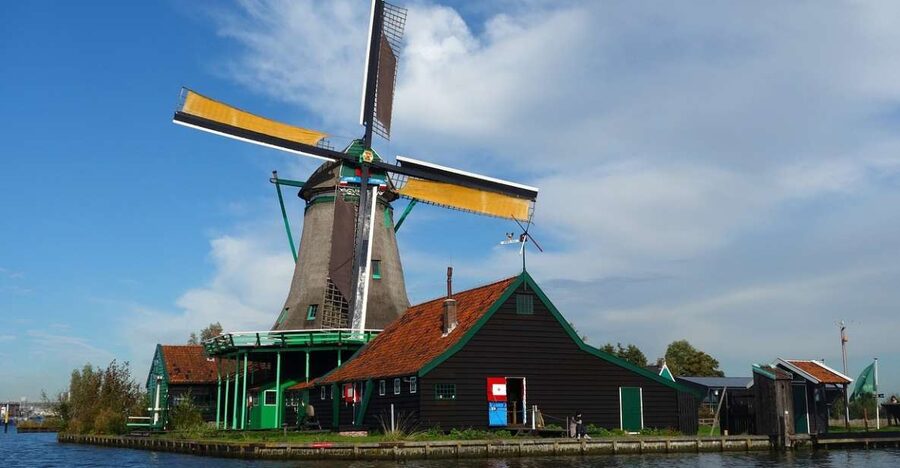 From Amsterdam: Windmills, Volendam, & Marken Private Tour - Marken and its wooden-pole houses