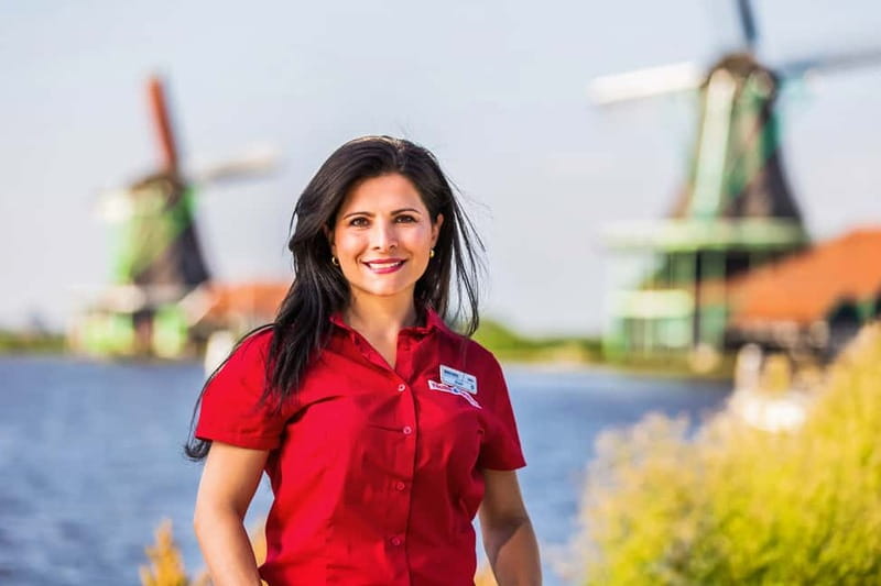 From Amsterdam: Zaanse Schans, Volendam, and Marken Day Trip - Volendam: fish, waterfront walks, and lunch