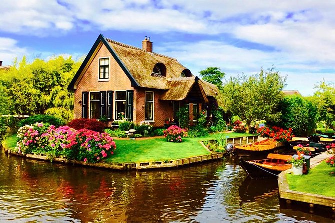 From Amsterdam: Zaanse Schans, Volendam, Giethoorn with Boat Tour - Who will enjoy this day trip most