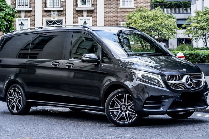 Full-Day Executive Chauffeur Service in Amsterdam - Key points at a glance