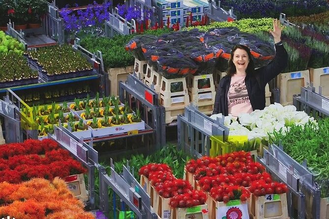 Full-Day Trip From Amsterdam to Keukenhof, Zaanse Schans + Cruise - Cheese tasting at Catharina Hoeve