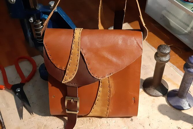 Genuine Leather Tote Bag Workshop in Leiden - The value of the $149.31 price