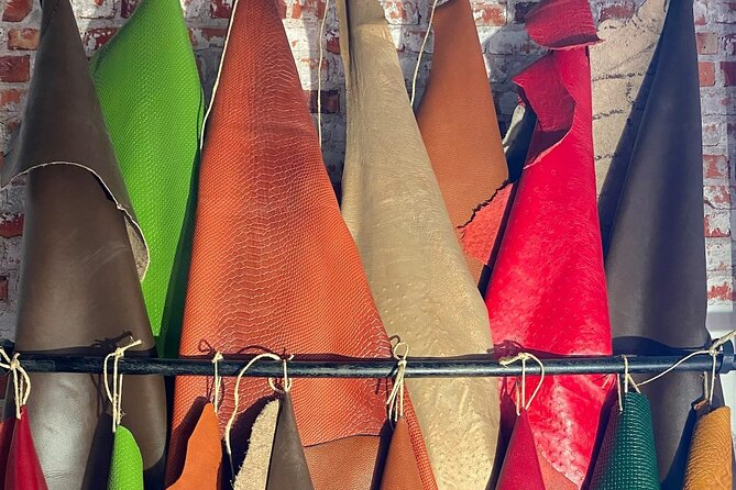 Genuine Leather Tote Bag Workshop in Leiden - Why the bag-making process may take longer than three hours