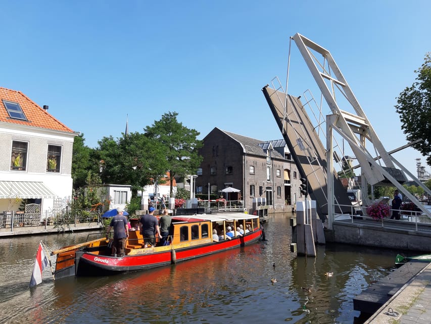 Gouda: Historical Canal Cruise - Key points to know before boarding