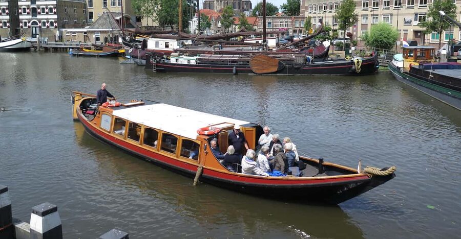 Gouda: Historical Canal Cruise - Following Gouda’s old water route